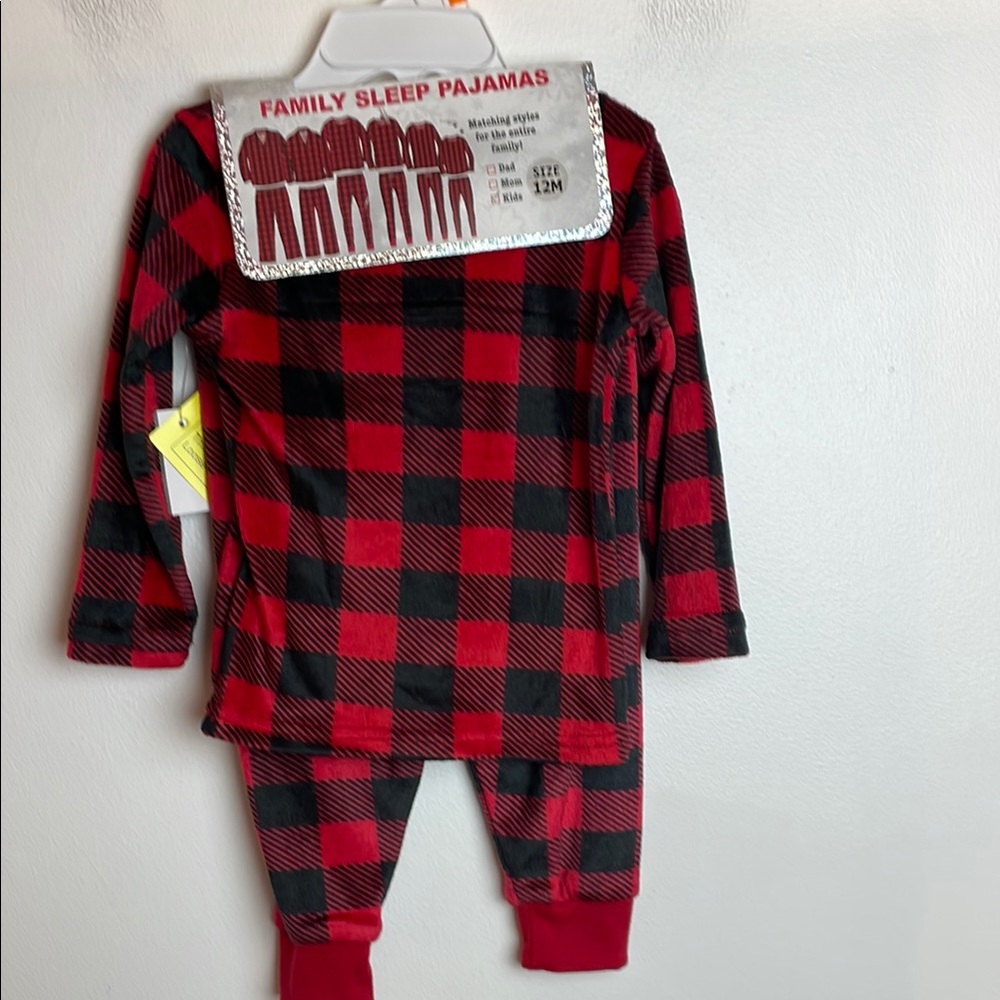 NWT Family Matching pajamas Infant Size 12 Months Color Plaid Red & Black